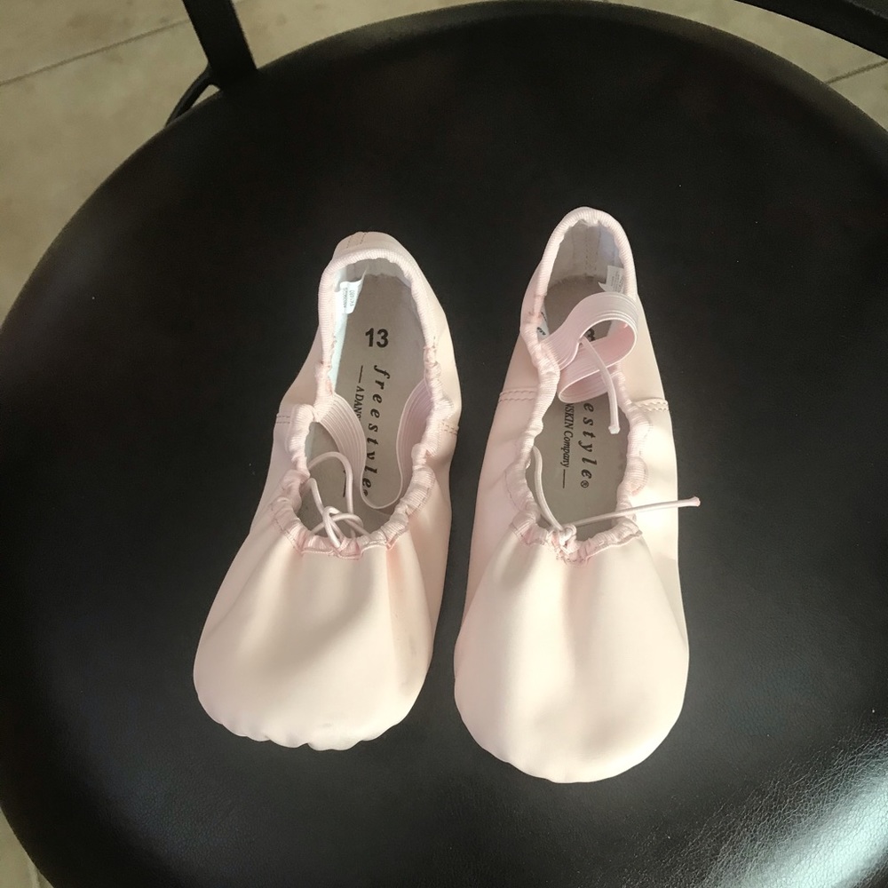 Girls Ballet Dance Slippers